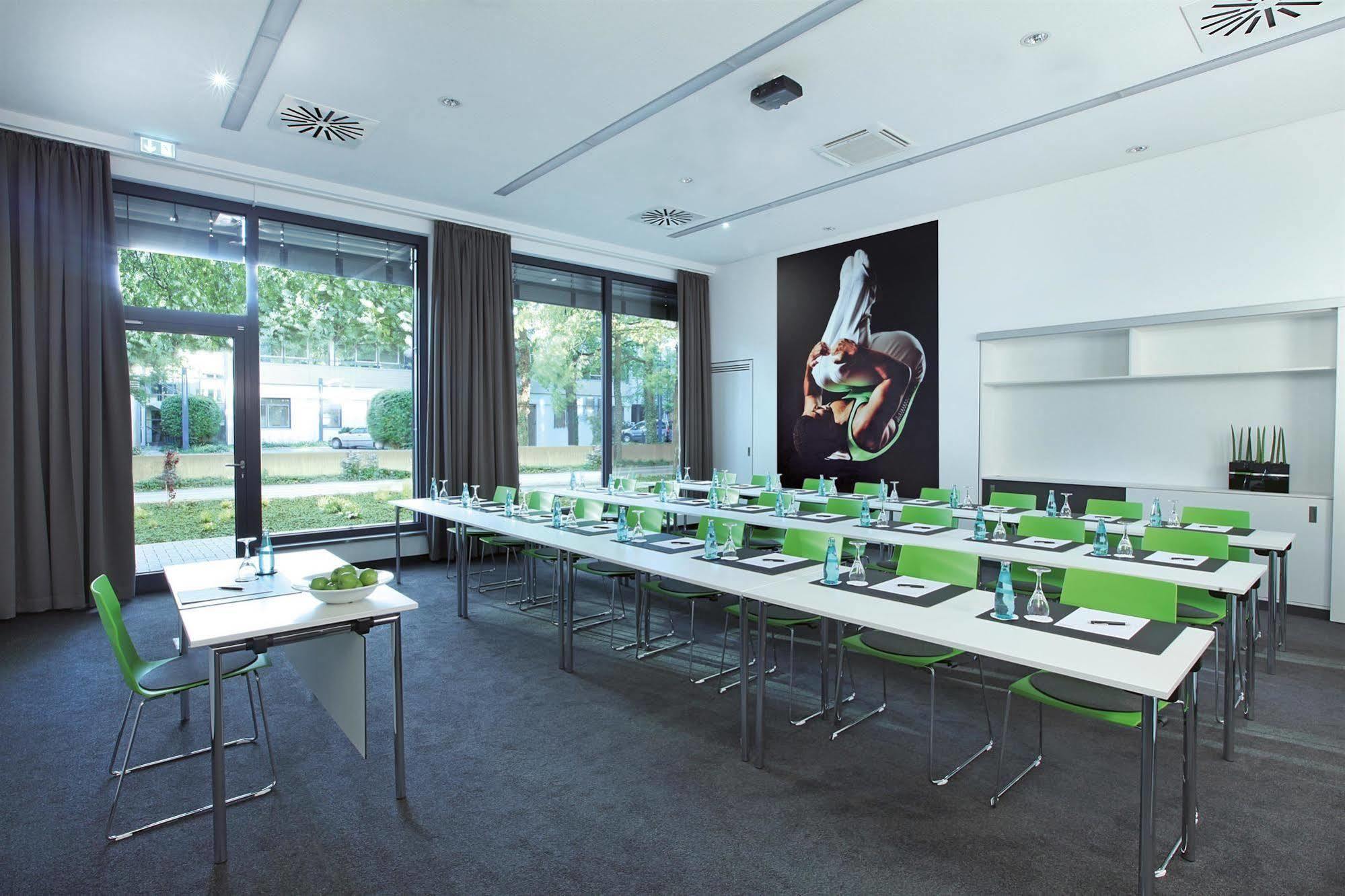 Lindner Hotel&sports Academy 3*